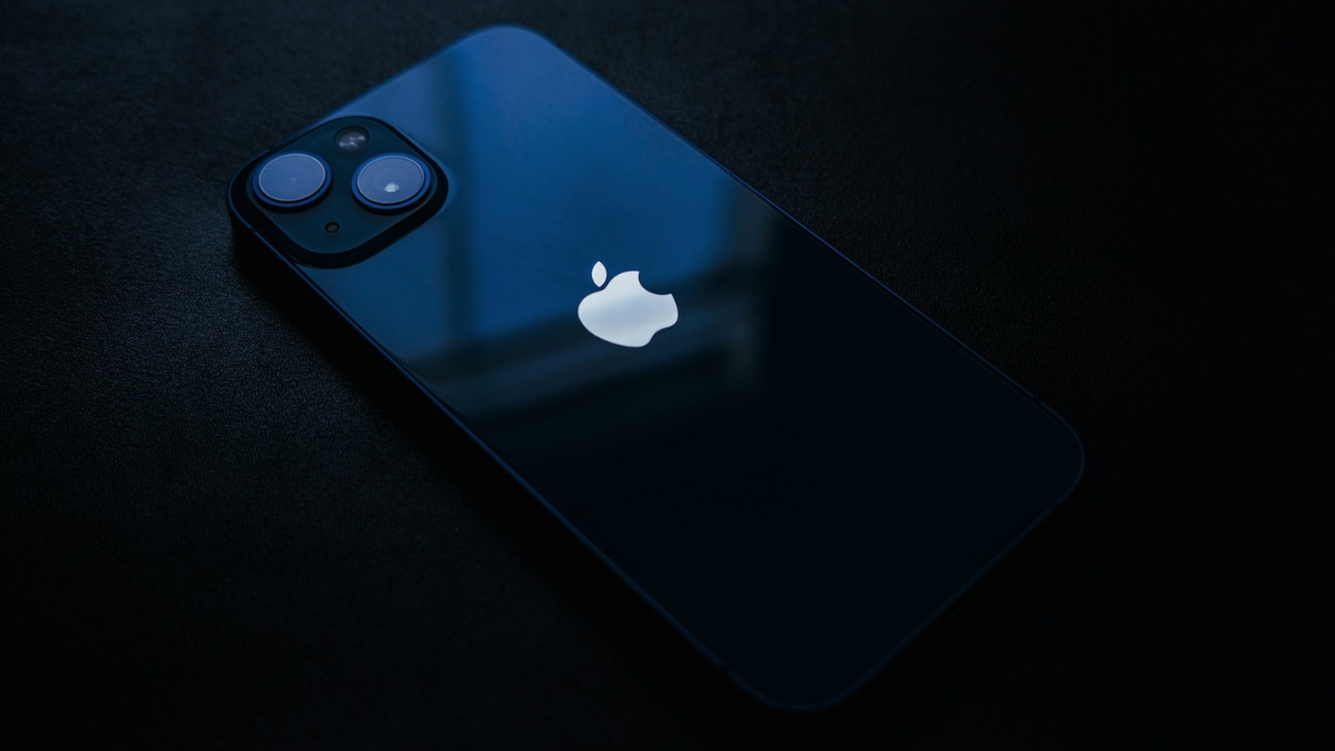 How the Refurbished Apple iPhone 13 Delivers Big in 2025