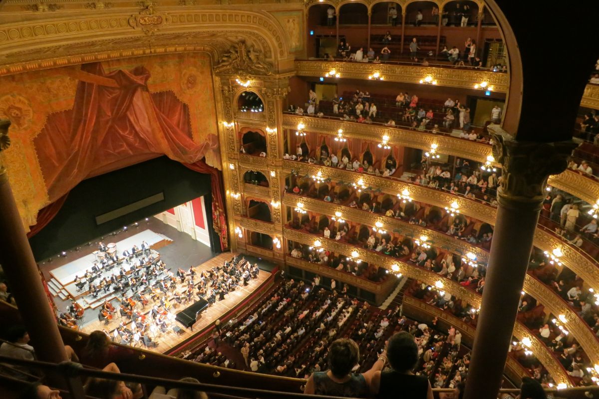Opera Night on a Budget: StubHub Hacks for Affordable Luxury