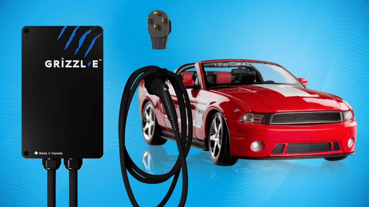 This Grizzl-E Classic EV Charger Works in Any Weather and Charges Your Car Fast