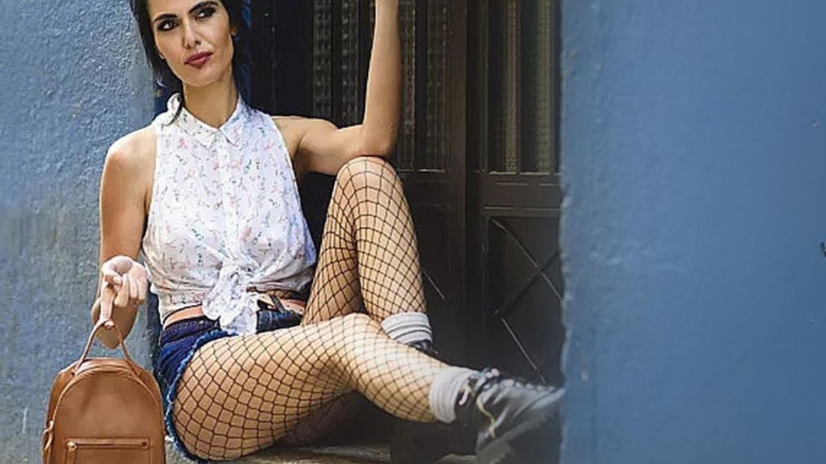 Why Charmnight Women’s High Waist Fishnet Stockings Are 2025’s Most Versatile Fashion Accessory